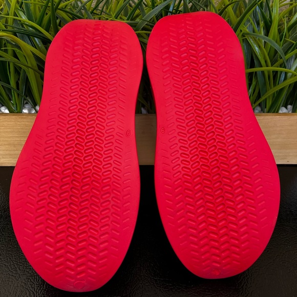 FCTRY Lab Knight Runner Red 3D Printed - Picture 7 of 10